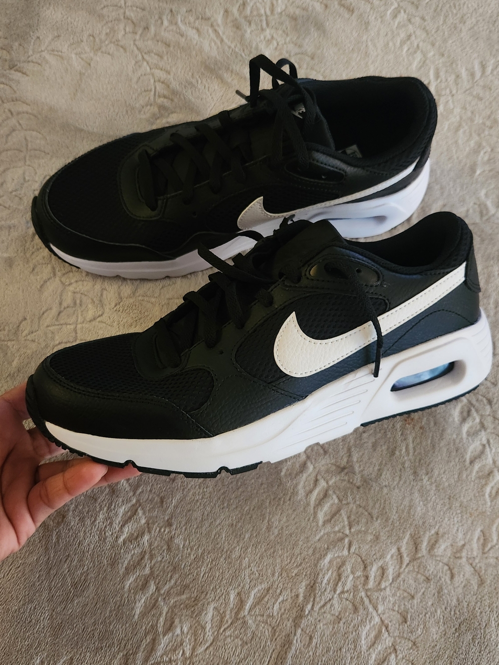Nike Airmax 7y / Womens 8 Classic Black/ White Unisex